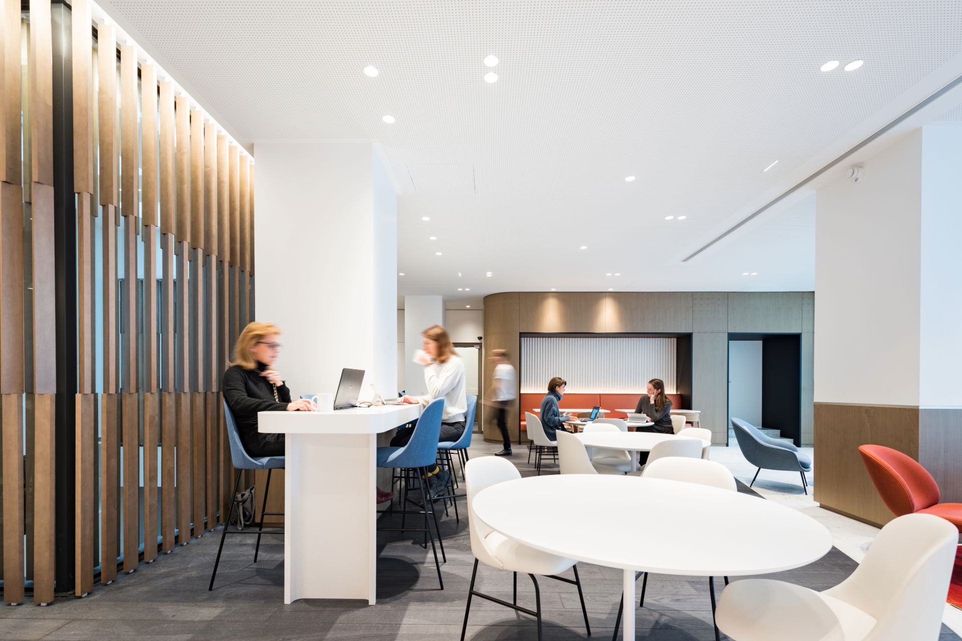 Grand open space ou espace de coworking
