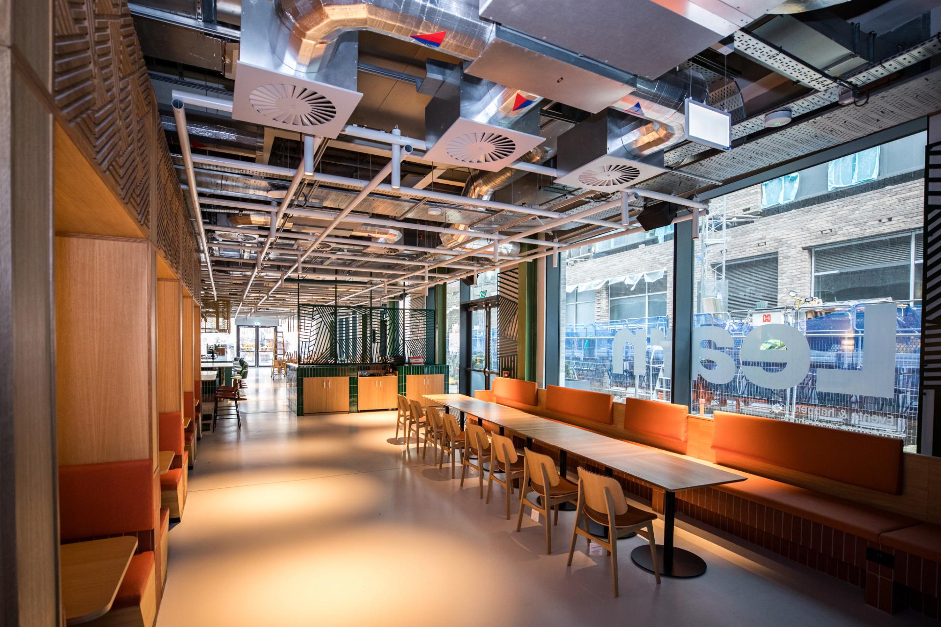 Salle de restauration / café - The Social Hub