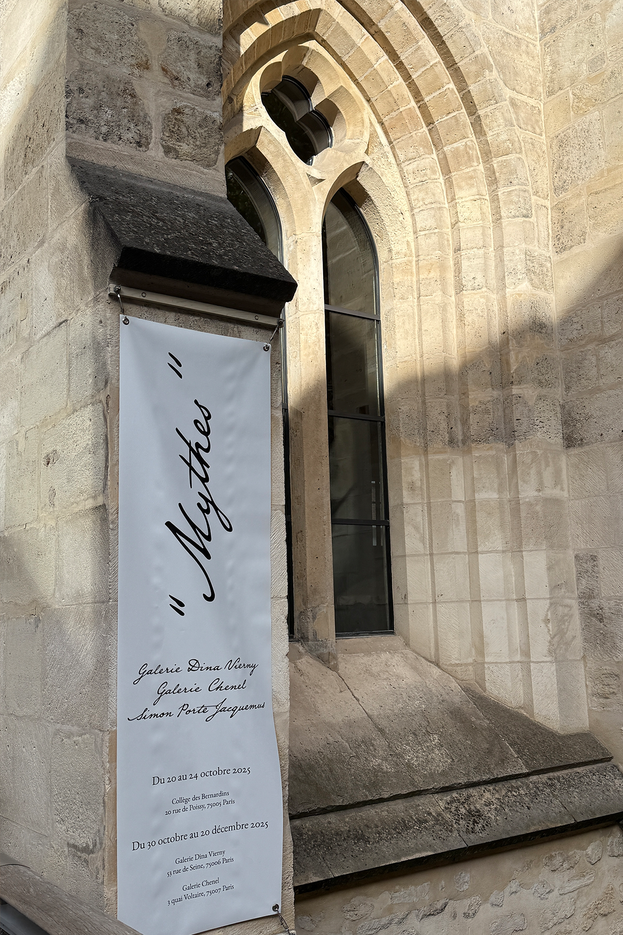 Extérieur de la bâtis, affichage