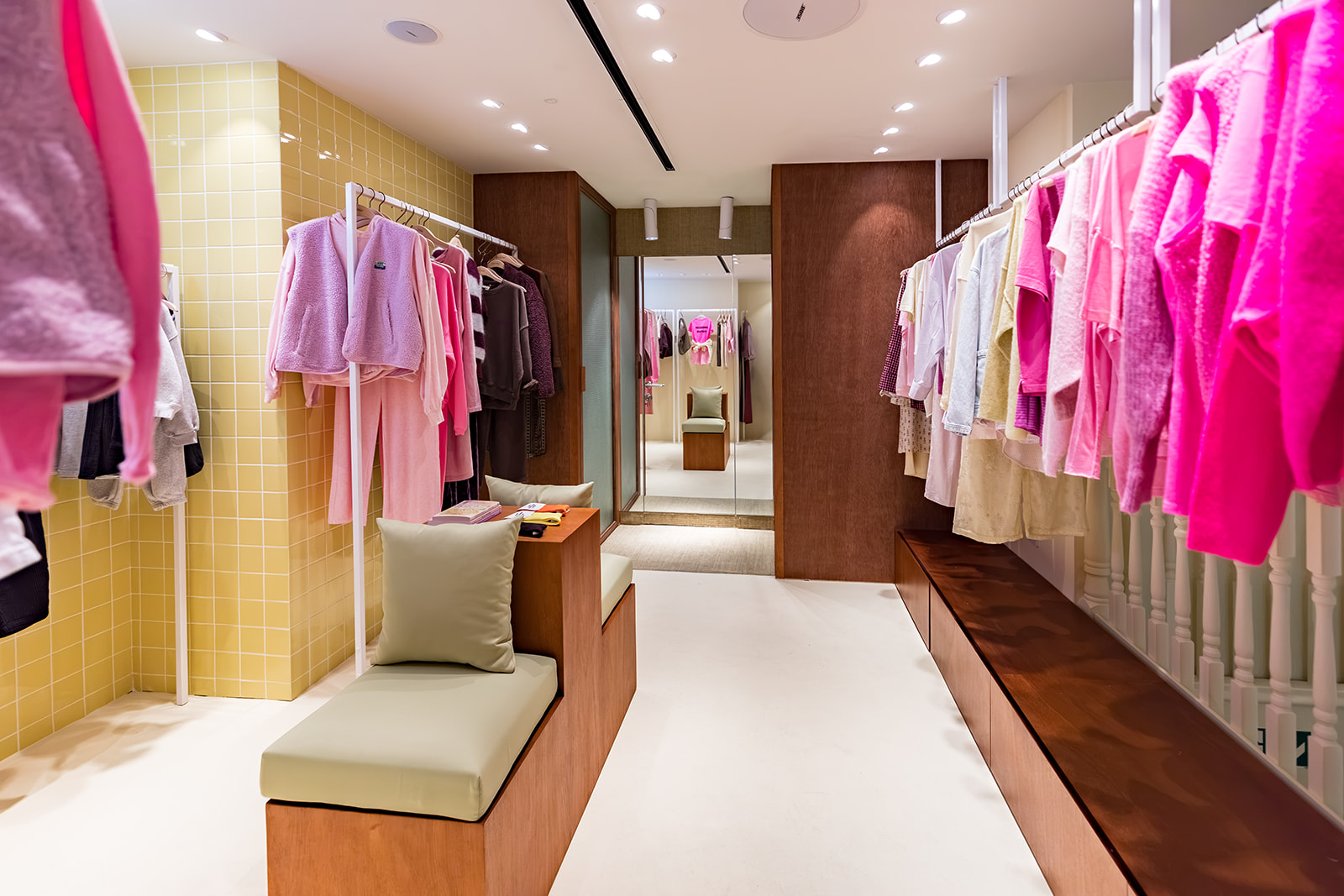 American Vintage - Fitting Room